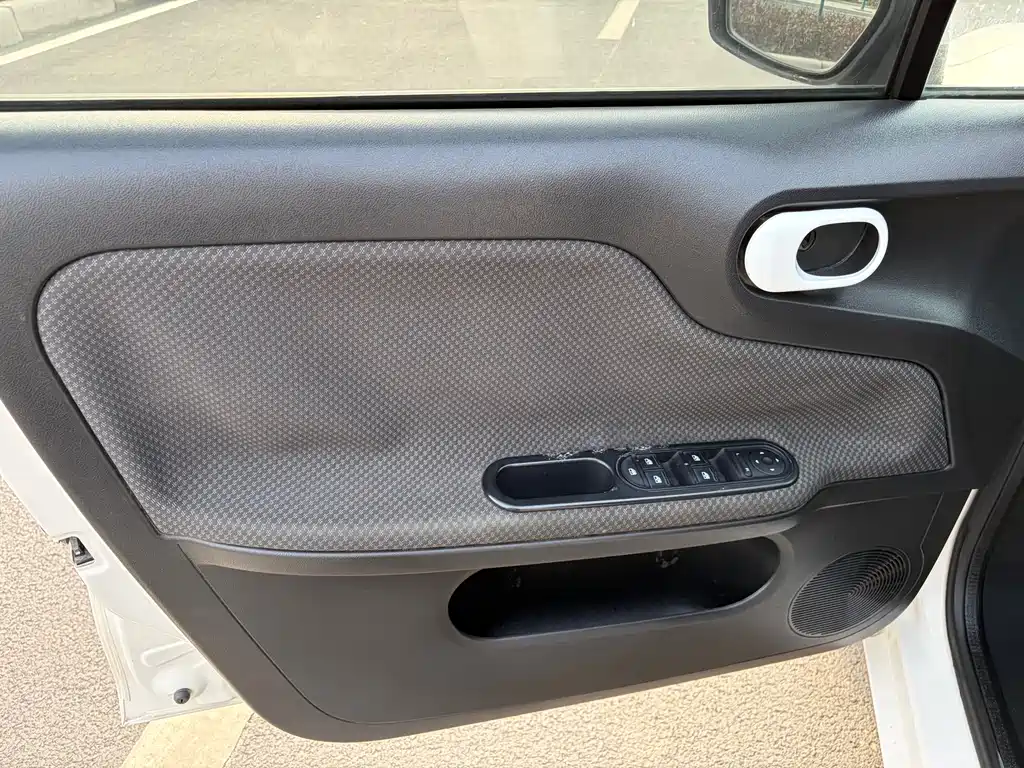 MG 3 2013 1.3L AMT Comfort Edition купить на сайте DeffCars