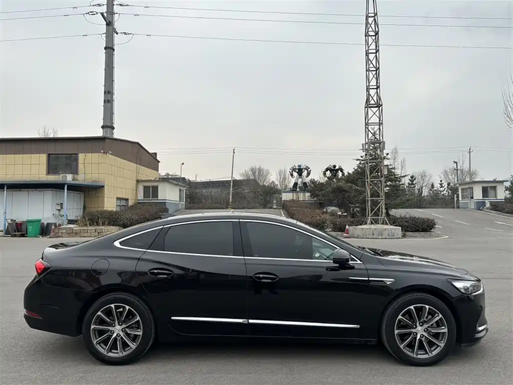 LaCrosse 2022 652T luxury model купить на сайте DeffCars