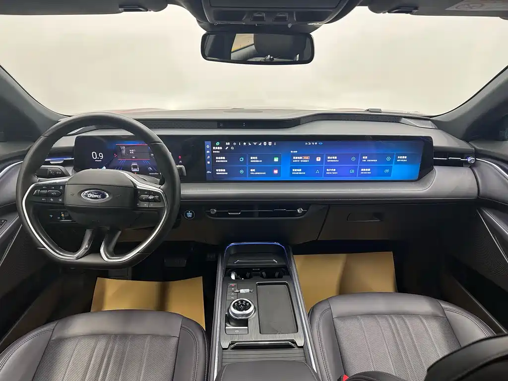 Mondeo 2025 2.0T EcoBoost Extreme купить на сайте DeffCars