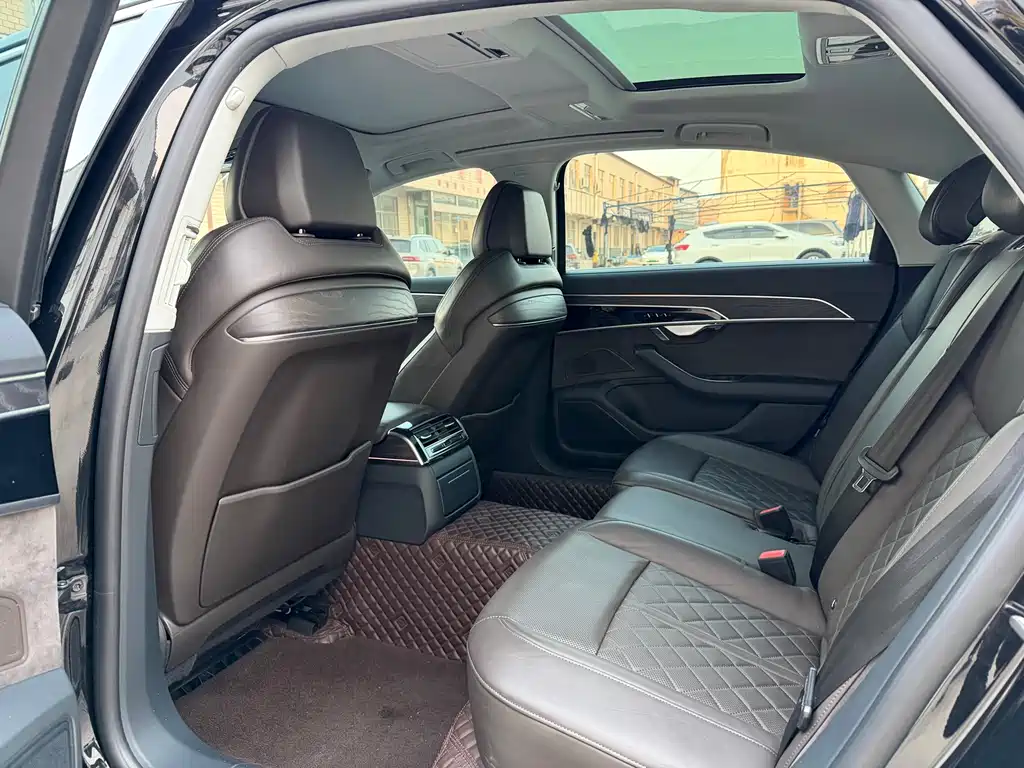Audi A8 2021 A8L 50 TFSI quattro comfort type купить на сайте DeffCars