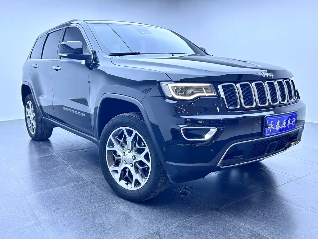 大切诺基(进口) 2021款 3.0L 80周年纪念版 купить на сайте DeffCars