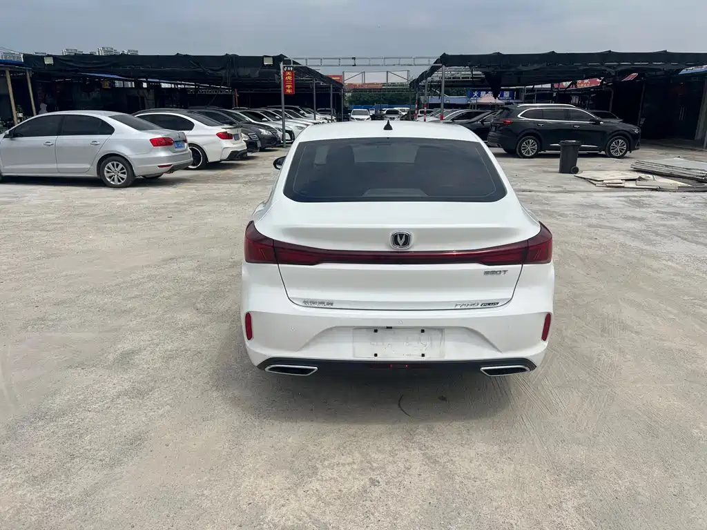 EADO 2022 PLUS Blue Whale NE 1.4T GDI DCT Premium Edition купить на сайте DeffCars
