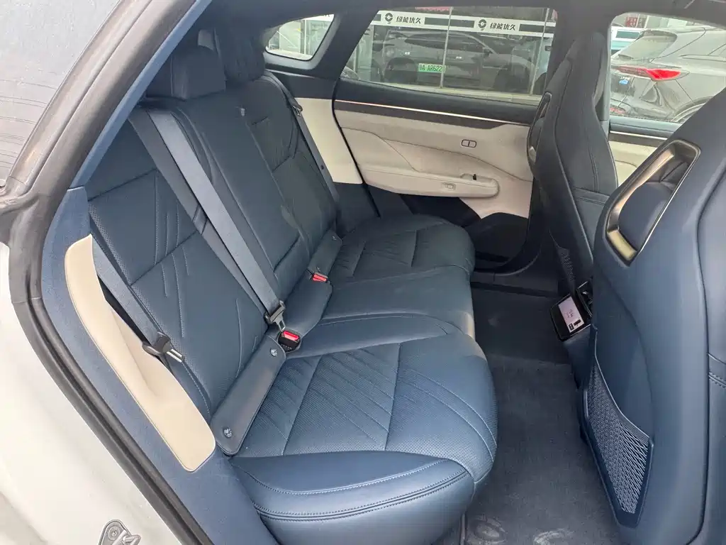 Jikrypton 001 2025 YOU version 100kWh four-wheel drive купить на сайте DeffCars