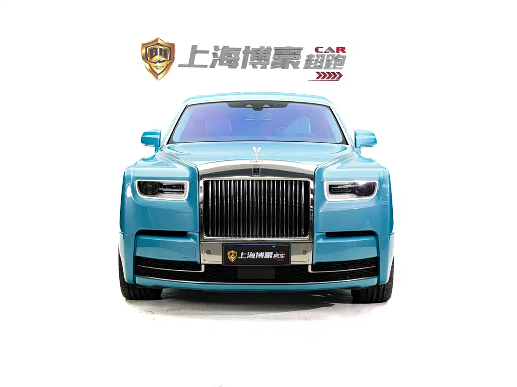 Phantom 2018 6.7T long wheelbase version купить на сайте DeffCars