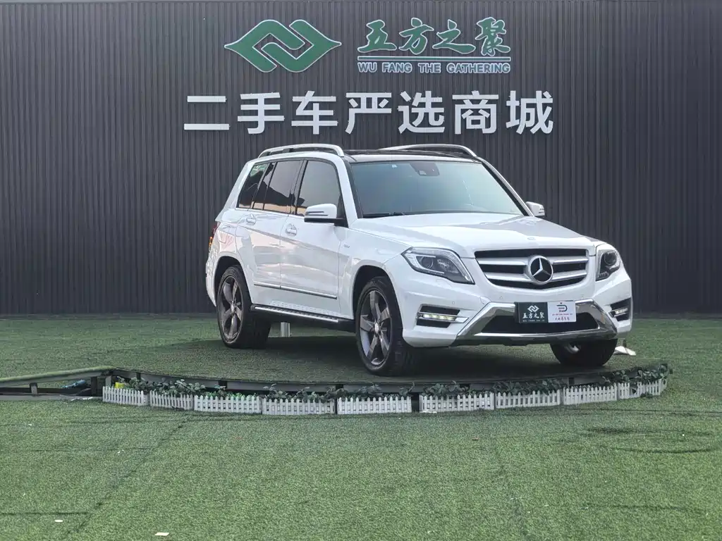 Mercedes-Benz GLK-Class 2015 GLK 260 4MATIC Fashion Extreme Edition купить на сайте DeffCars