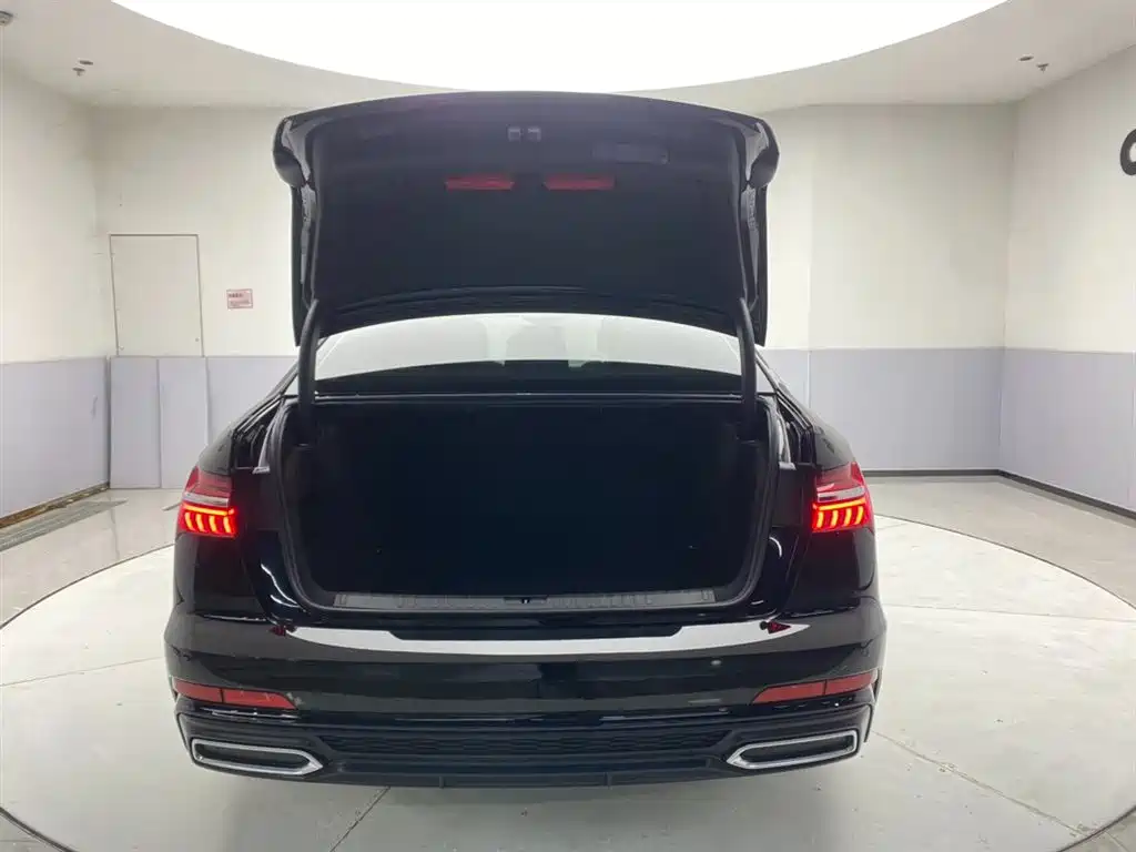 Audi A6L 2022 45 TFSI quattro premium dynamic model купить на сайте DeffCars