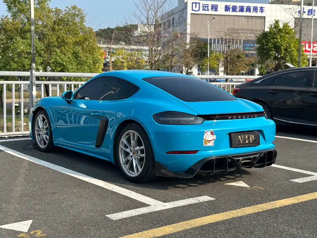 Porsche 718 2018 Cayman 2.0T купить на сайте DeffCars