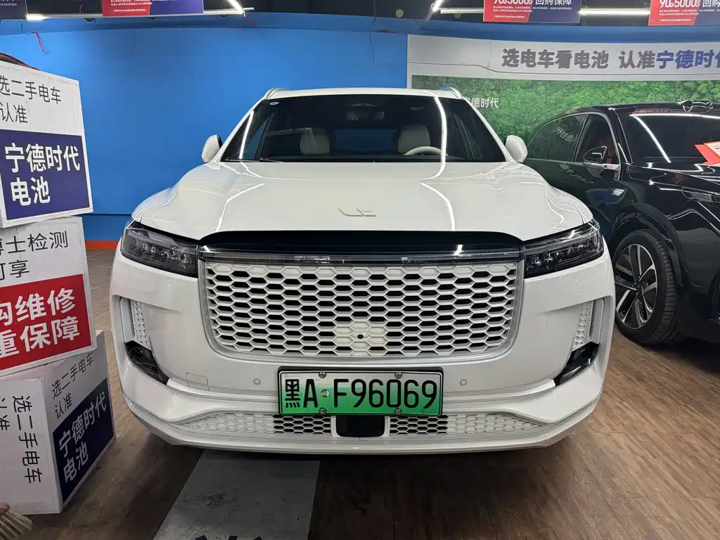 Ideal ONE 2021 extended range 6-seater version купить на сайте DeffCars