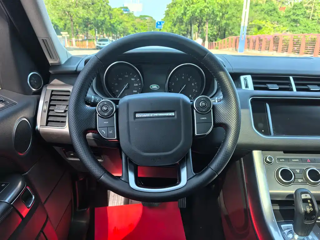 Range Rover Sport 2016 3.0 SC V6 SE купить на сайте DeffCars