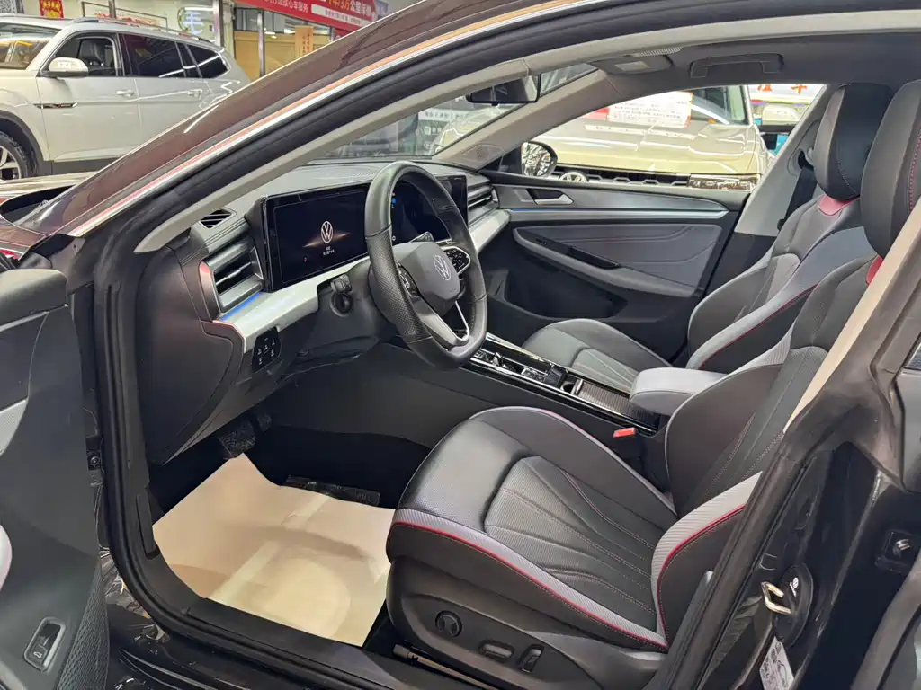 LAMANDO 2022 LAMANDOL 280TSI DSG Hot Edition купить на сайте DeffCars