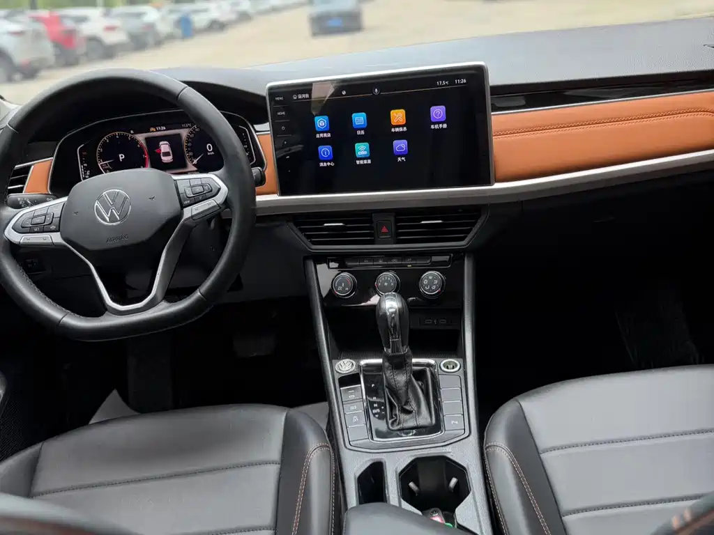 Bora 2023 200TSI DSGSenova ZhixingPRO Edition купить на сайте DeffCars