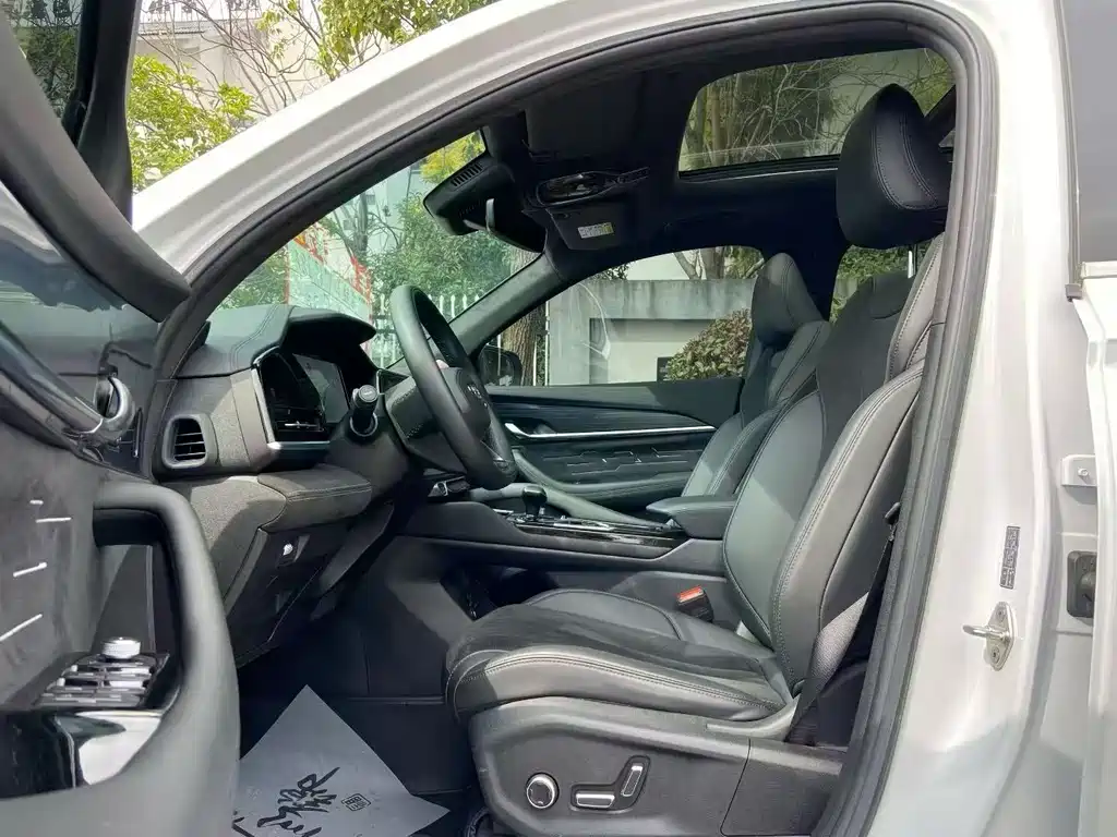 Xingyue L 2024 2.0TD high-power automatic two-wheel drive skyline version купить на сайте DeffCars