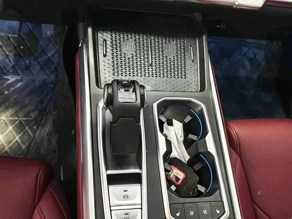 Tank 400 New Energy 2024 Hi4-T Off-Road Version купить на сайте DeffCars