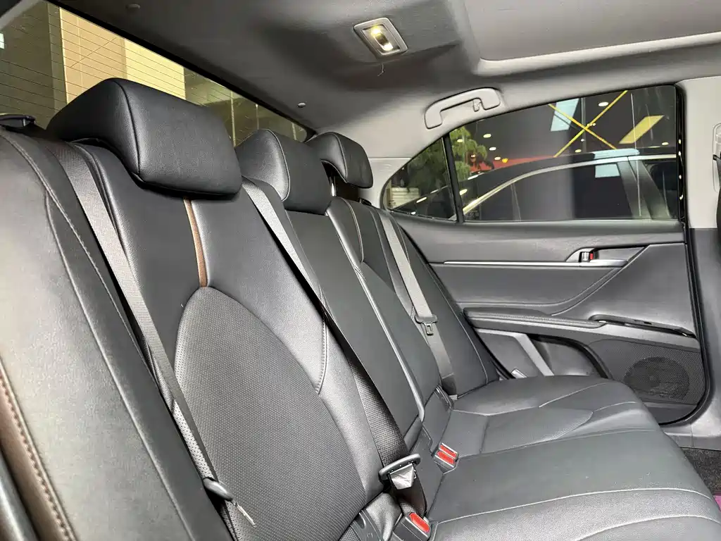 Camry 2023 2.5G Deluxe Edition купить на сайте DeffCars