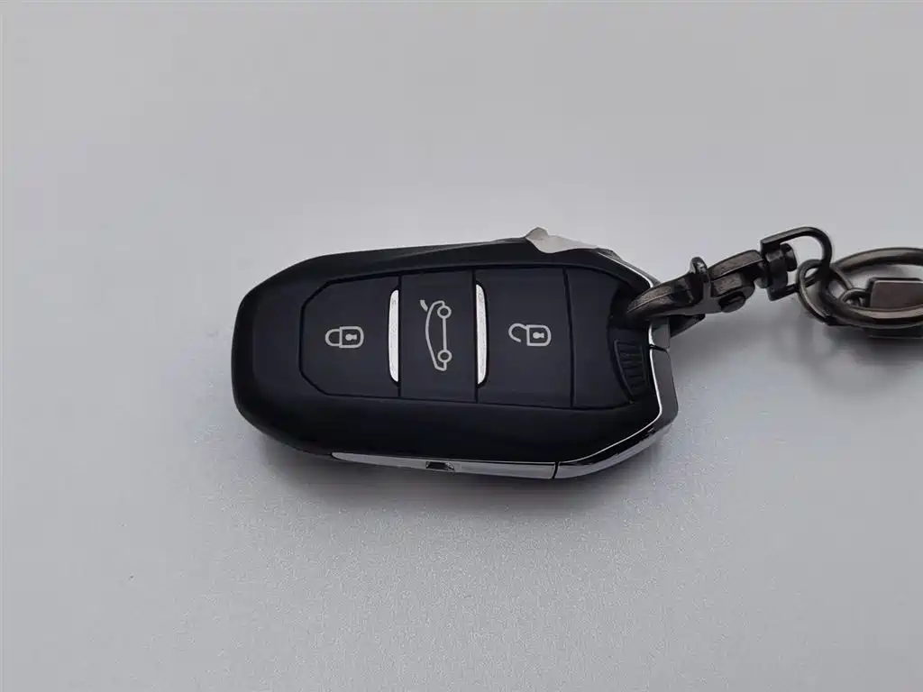 DS 5 2014 1.6T elegant version THP160 купить на сайте DeffCars