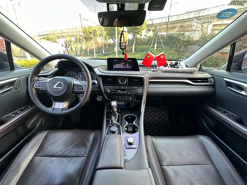 Lexus RX 2016 300 four-wheel drive elegant version National V купить на сайте DeffCars