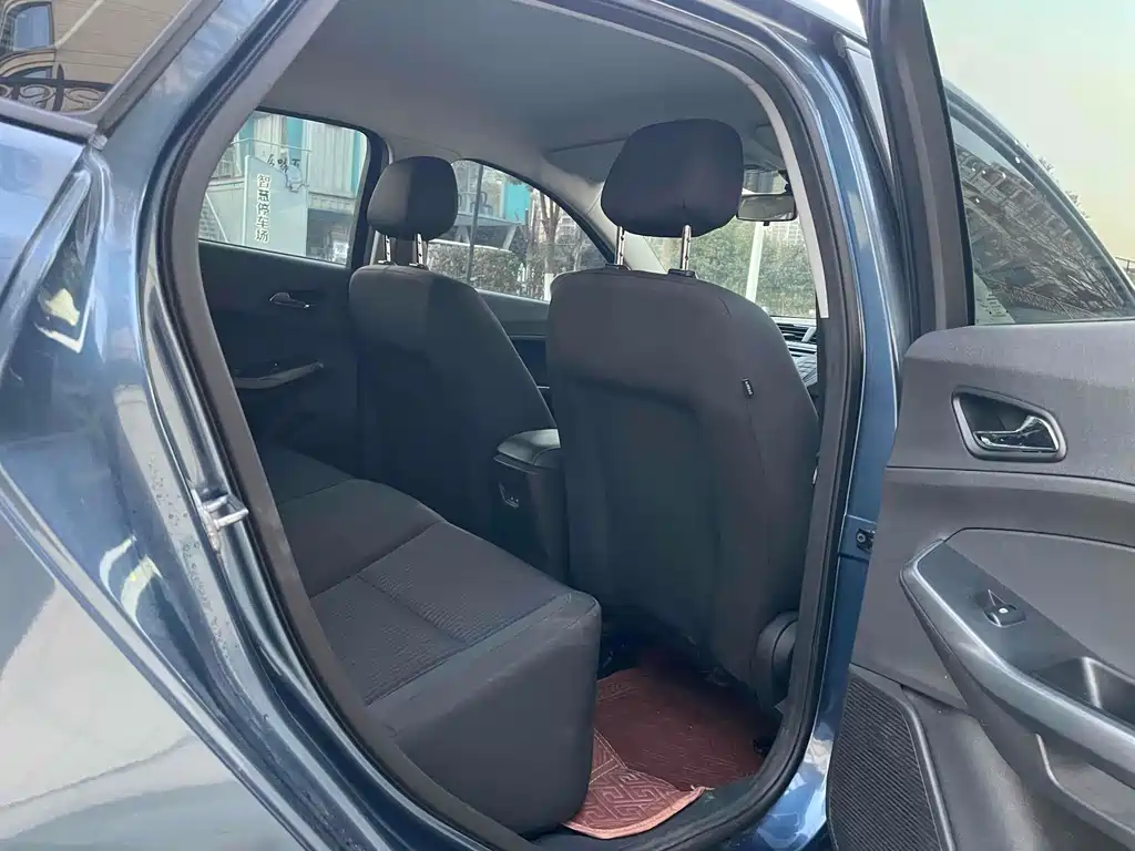 Escort 2019 facelift 1.5L automatic quality model (tire pressure monitoring) National VI купить на сайте DeffCars