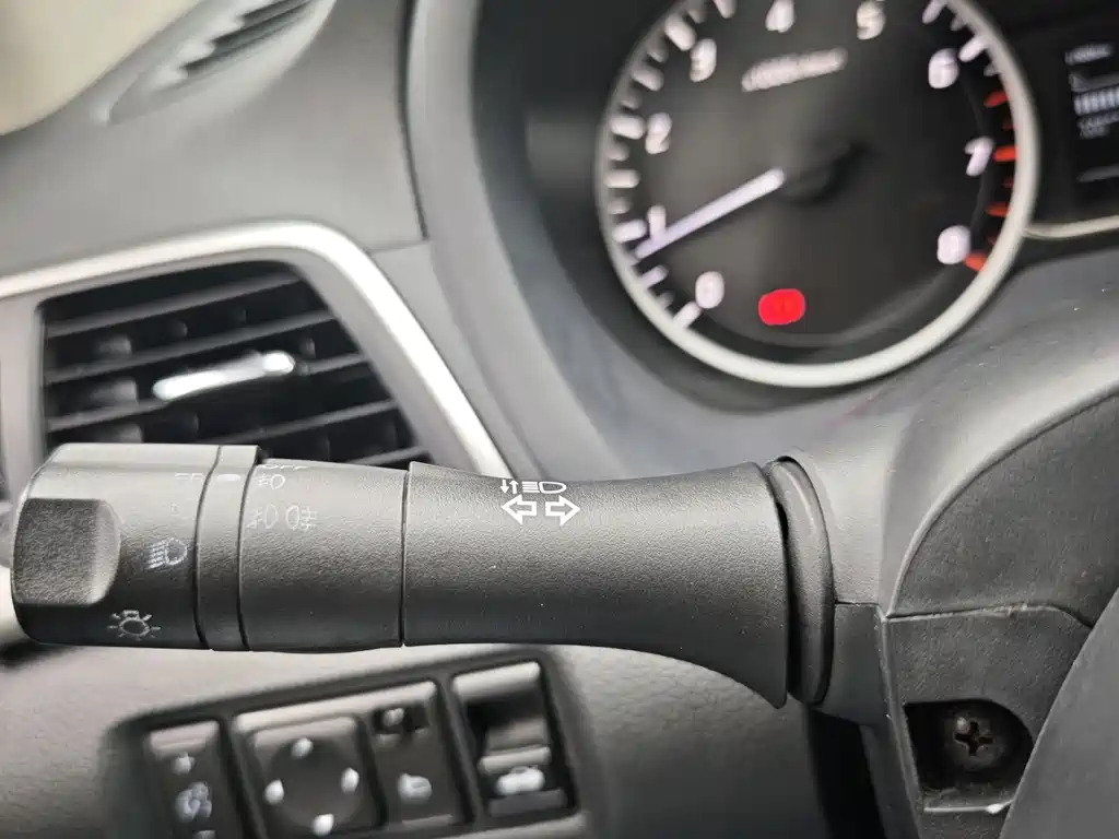 Sylphy 2021 Classic 1.6XL CVT Deluxe Edition купить на сайте DeffCars