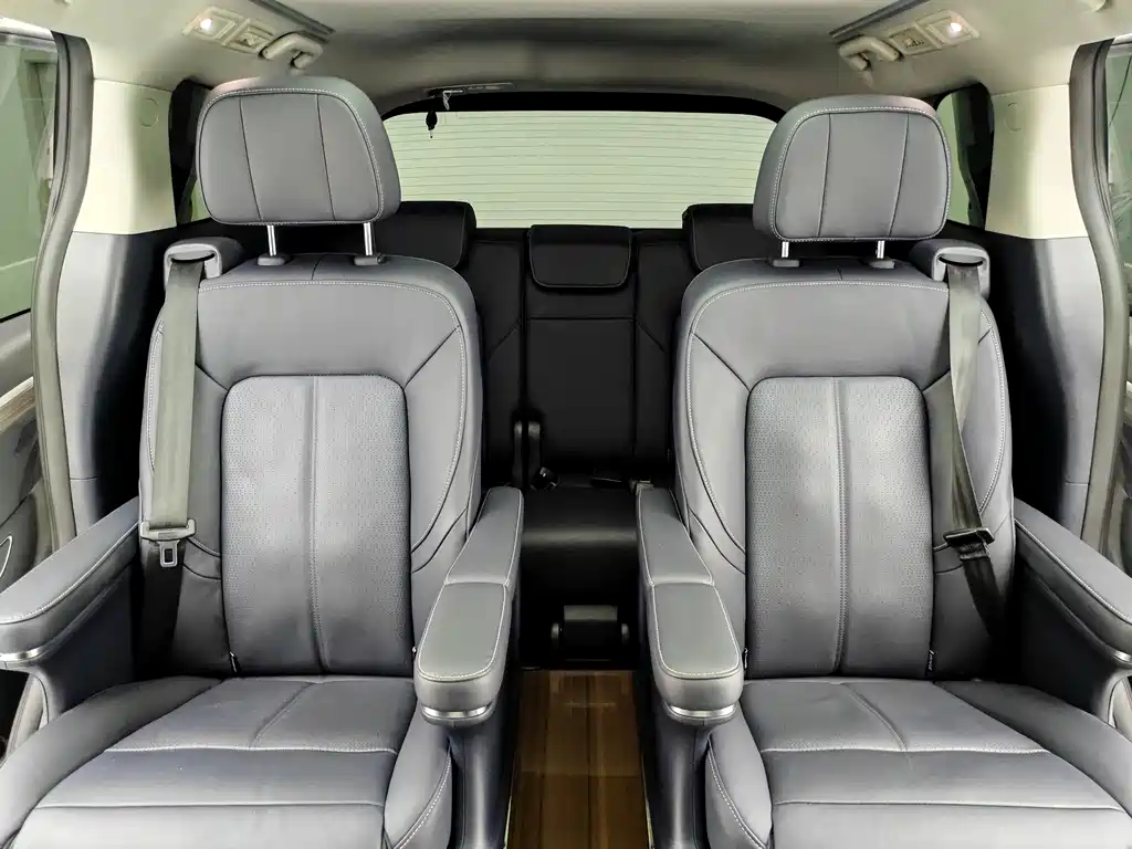 Trumpchi M8 2023 Lingxiu Series 390T Premium Edition купить на сайте DeffCars
