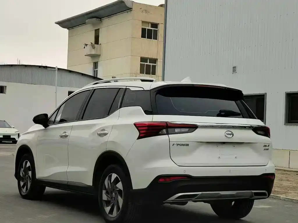 Trumpchi GS4 2021 270T Automatic Luxury Smart Connected Edition купить на сайте DeffCars