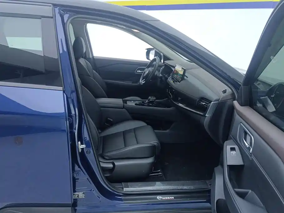 X-Trail 2021 VC-Turbo 300 CVT 2WD Deluxe Edition купить на сайте DeffCars