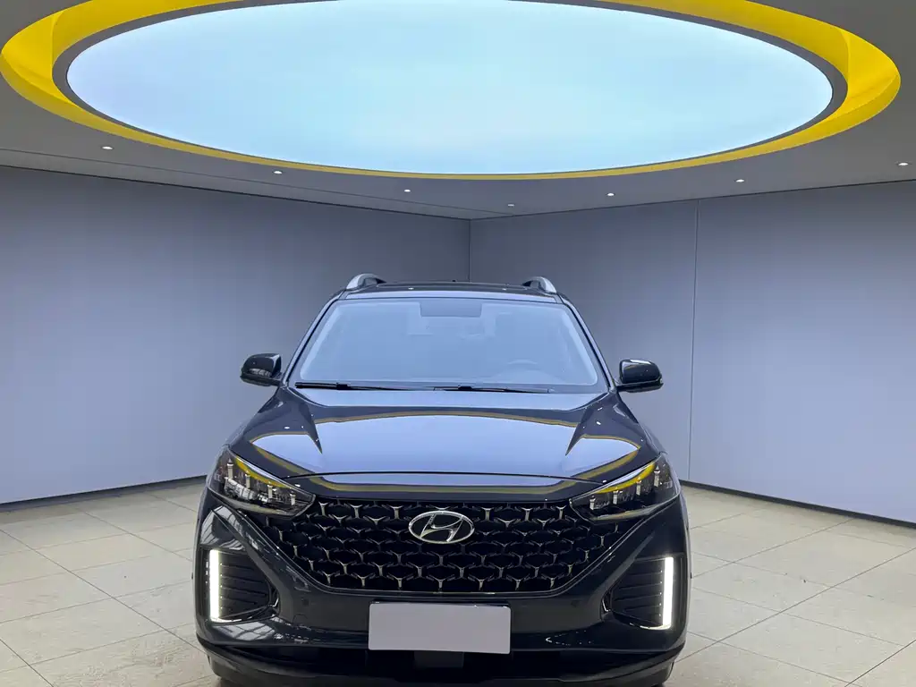 Beijing Hyundai ix35 2021 240TGDi DCT two-wheel drive TOP flagship version купить на сайте DeffCars
