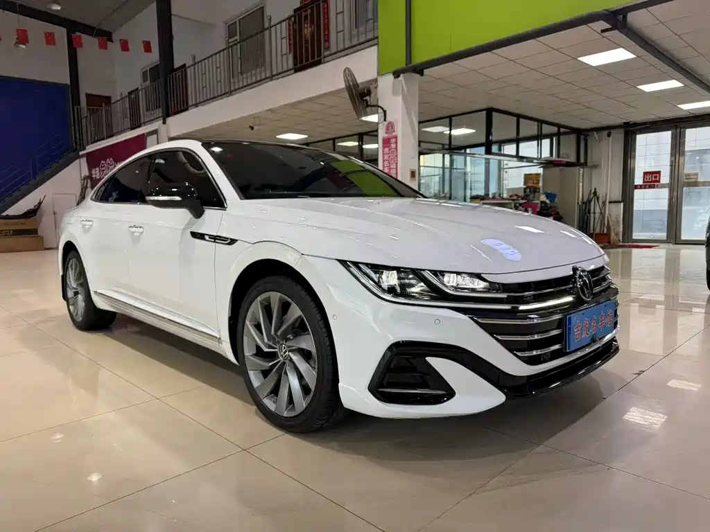 FAW-Volkswagen CC 2021 380TSI eye-catching version купить на сайте DeffCars