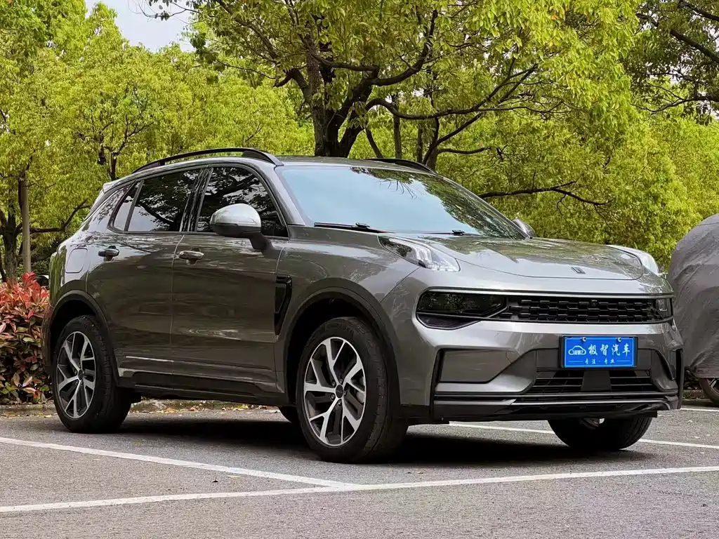 Lynk & Co 01 EM-P 2022 1.5TD PHEV Plus купить на сайте DeffCars