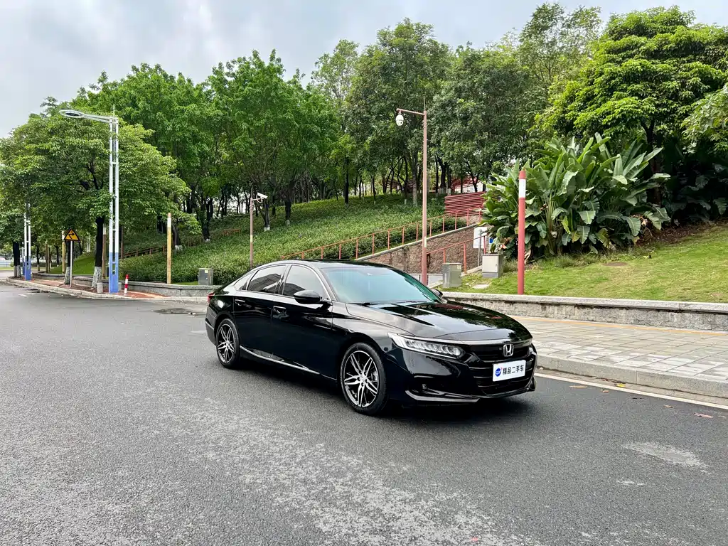 Accord 2022 260TURBO Magic Night Premium Edition купить на сайте DeffCars