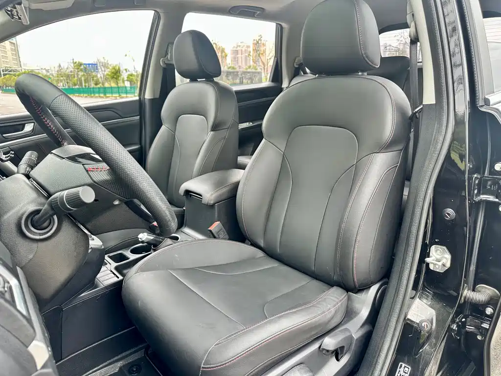 Haval M6 2019 1.5T manual two-wheel drive elite model National V купить на сайте DeffCars