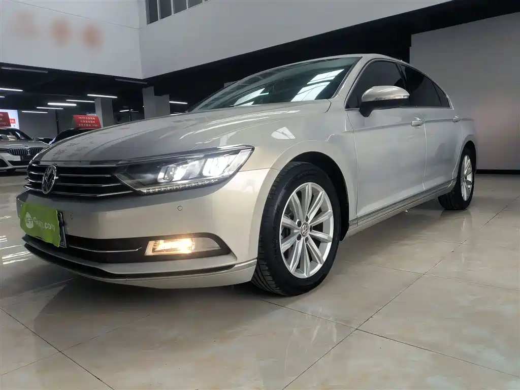 Magotan 2019 330TSI DSG leading model National VI купить на сайте DeffCars