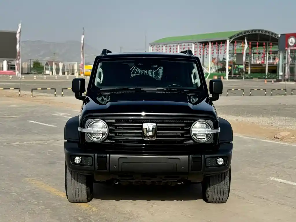 Tank 300 2023 Off-Road Version 2.0T Conqueror купить на сайте DeffCars