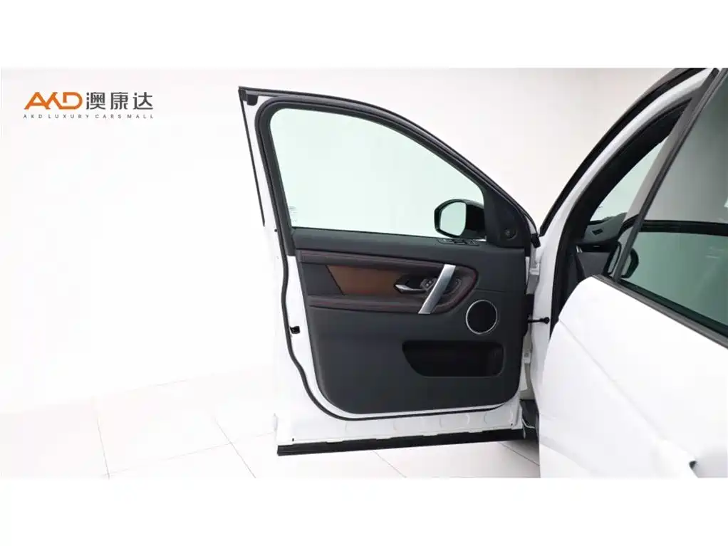 Discovery Sport/2.0T/22 models/249PS R-Dynamic S performance version 5 seats купить на сайте DeffCars