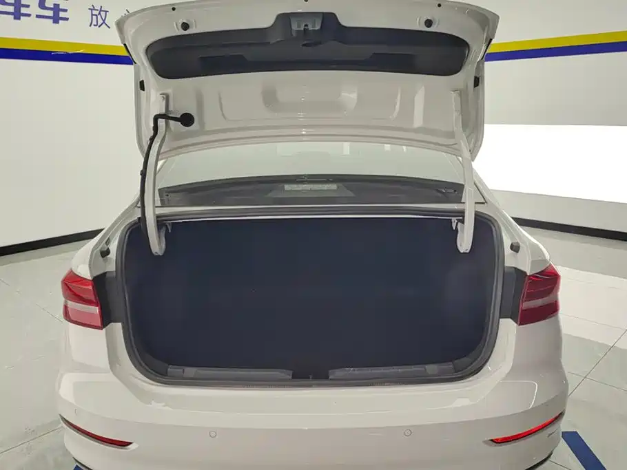 Lavida 2019 280TSI DSG Comfort Edition National VI купить на сайте DeffCars