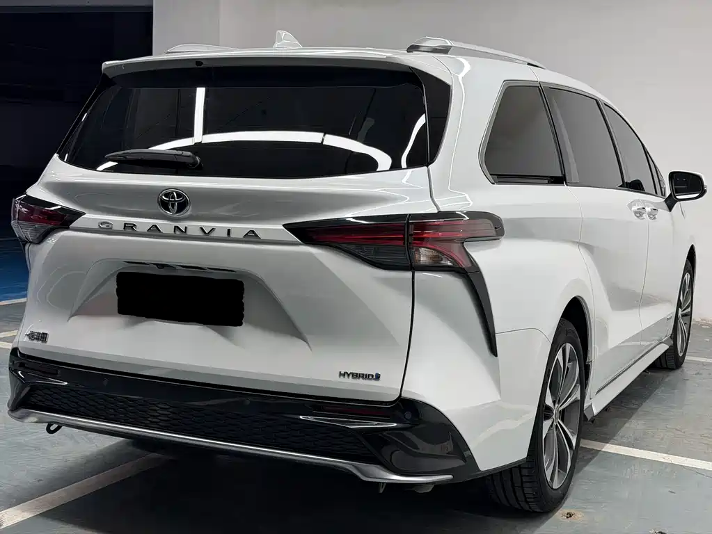Grevia 2024 2.5L Hybrid Premium PLUS Edition купить на сайте DeffCars