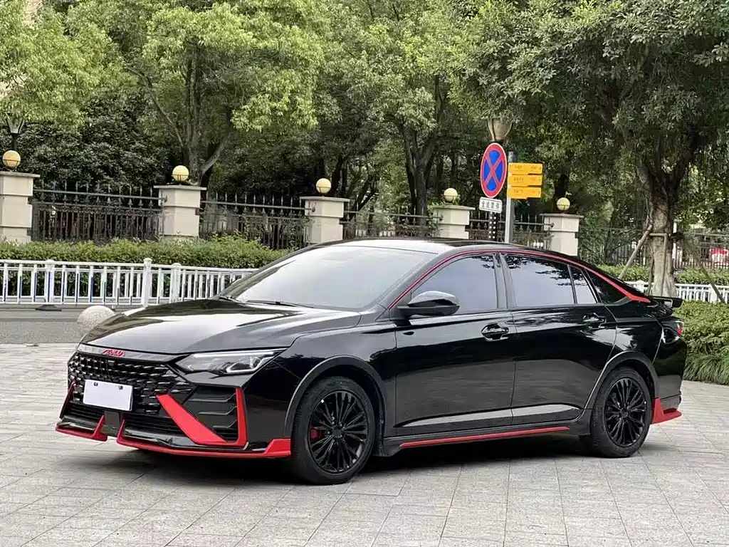 Yixuan MAX 2021 1.5T Dark Night Edge Edition купить на сайте DeffCars