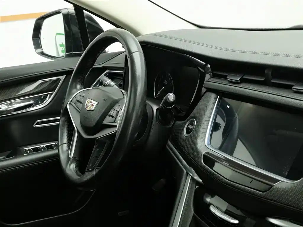 Cadillac XT5 2018 28T four-wheel drive luxury model купить на сайте DeffCars