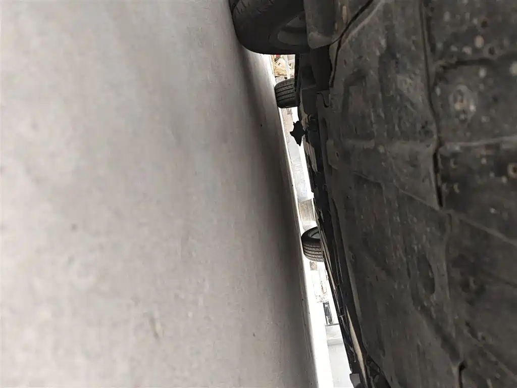 Changan UNI-V 2022 1.5T premium model купить на сайте DeffCars