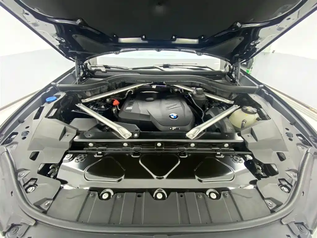 BMW X5 2023 xDrive 30Li M Sports Package купить на сайте DeffCars