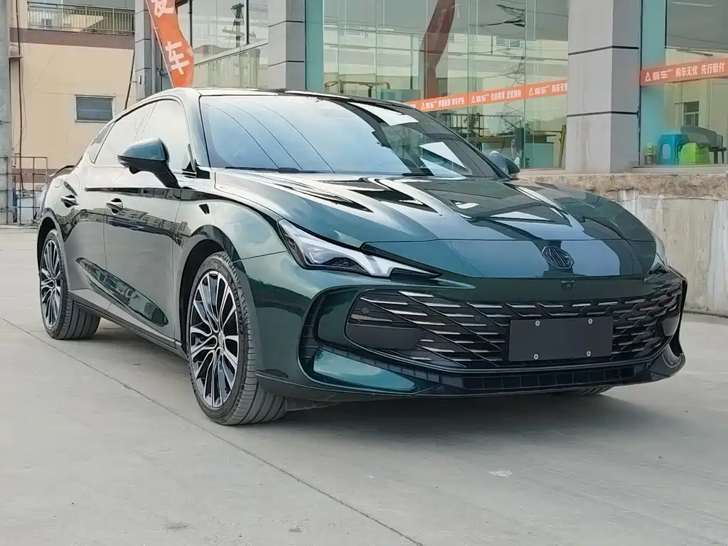 MG7 2023 2.0T Automatic Beauty Hunting Exclusive Edition купить на сайте DeffCars