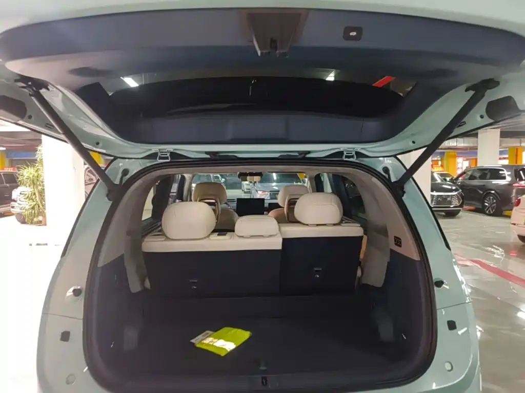 ZEEKR MIX 2025 smart driving version купить на сайте DeffCars
