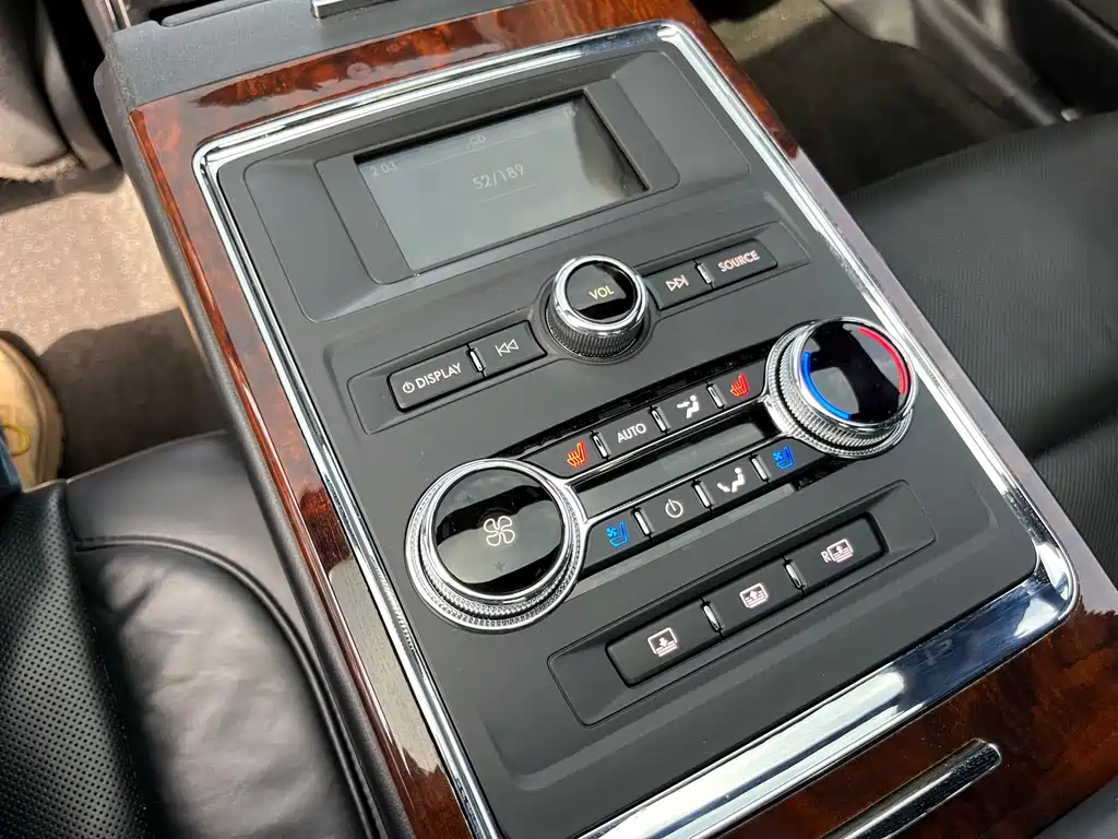 Lincoln Continental 2019 2.0T Two-wheel drive Premium Edition National VI купить на сайте DeffCars