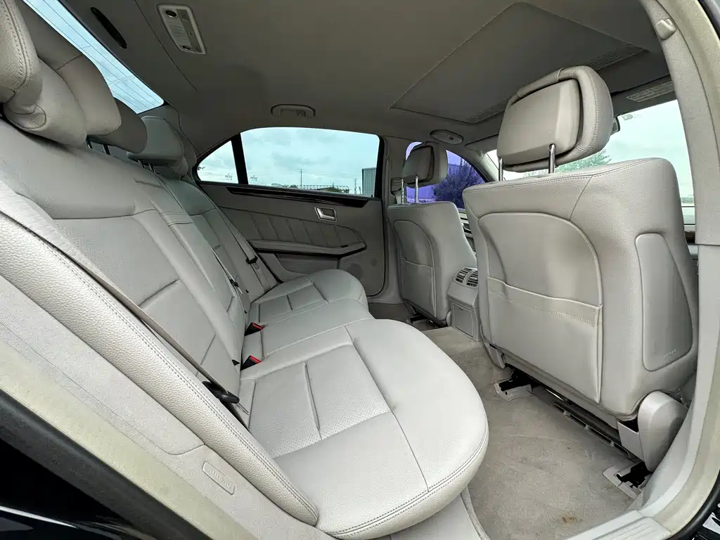 Mercedes-Benz E-Class 2012 E 200 L CGI Elegant купить на сайте DeffCars
