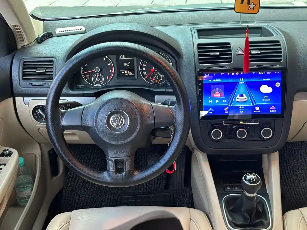 Sagitar 2011 1.6L manual fashion model купить на сайте DeffCars