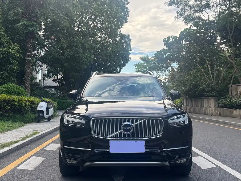 Volvo XC90 2018 T6 Zhiyi Edition 7 seats купить на сайте DeffCars
