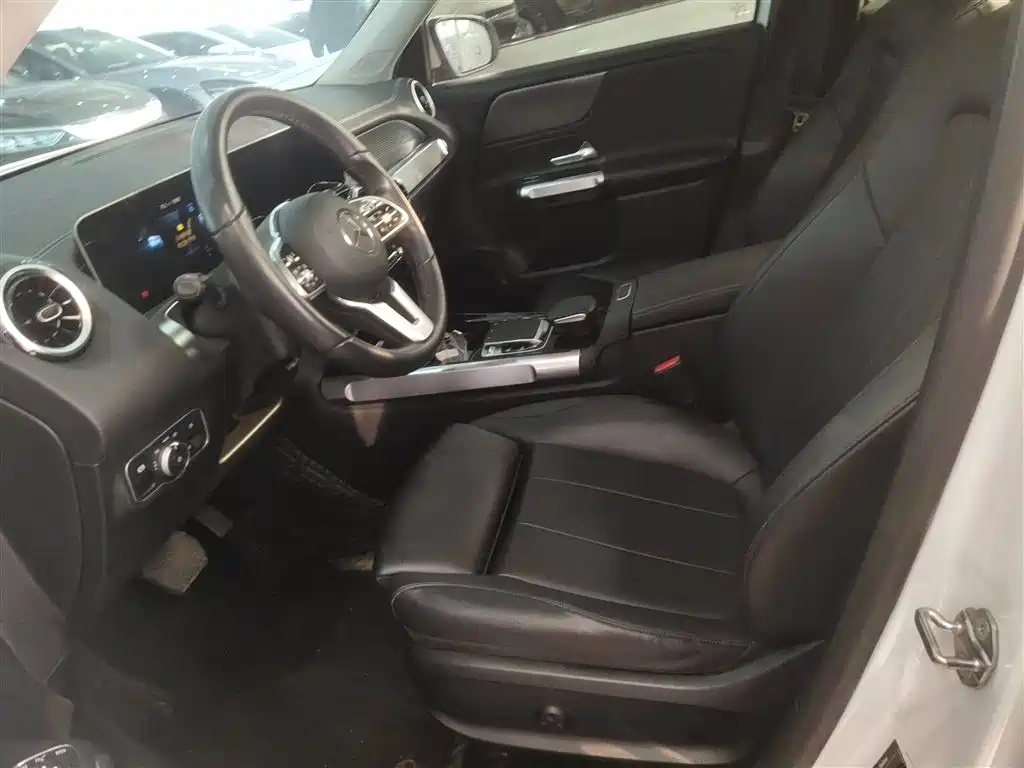 Mercedes-Benz GLB 2020 GLB 200 Dynamic купить на сайте DeffCars