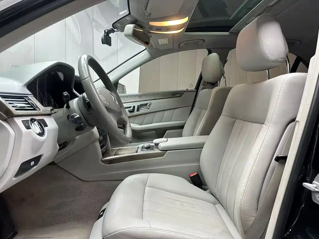 Mercedes-Benz E-Class (Imported) 2010 E 300 Elegant Luxury Edition купить на сайте DeffCars