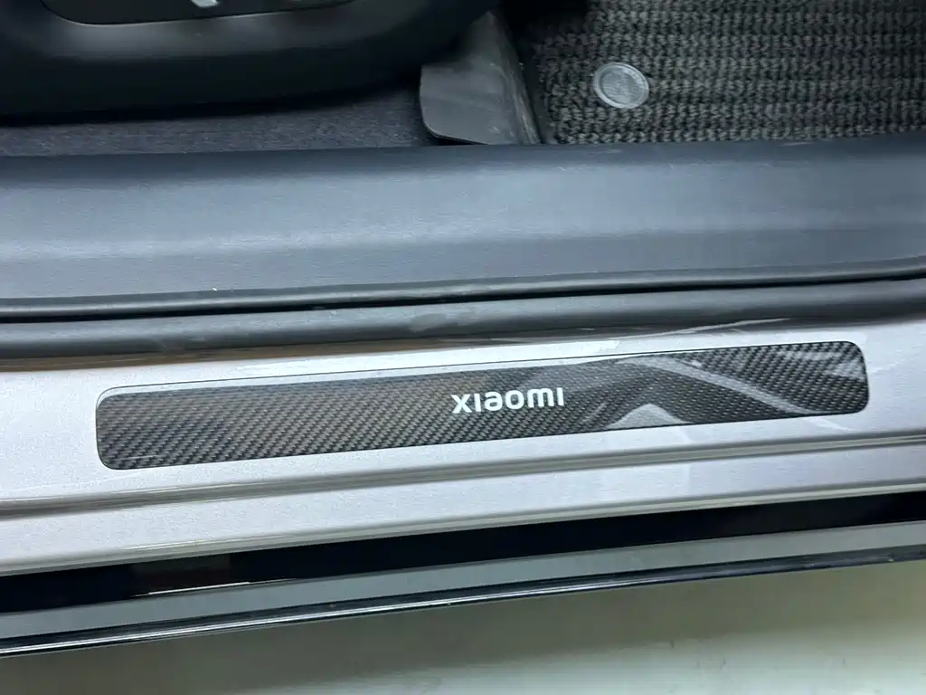 Xiaomi YU7 2025 model ultra-long battery life high-performance four-wheel drive Max version купить на сайте DeffCars