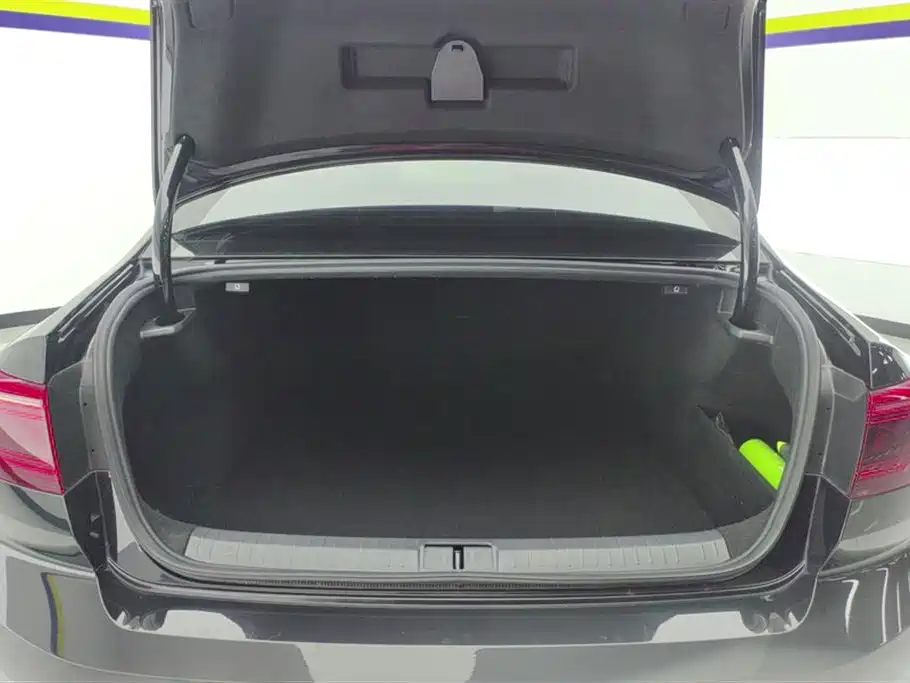 Magotan 2020 330TSI DSG leading model купить на сайте DeffCars