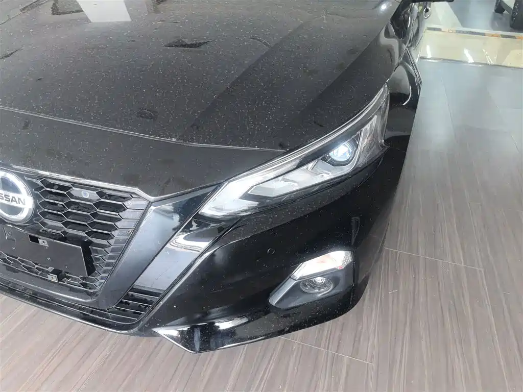 Teana 2021 2.0L XL Upper AD1 Smart Travel Navigation Edition купить на сайте DeffCars